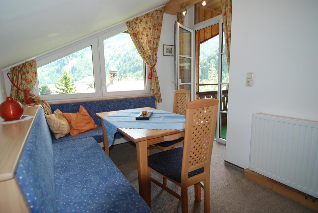 Ferienwohnung Pension Tirol Bichlbach Room photo
